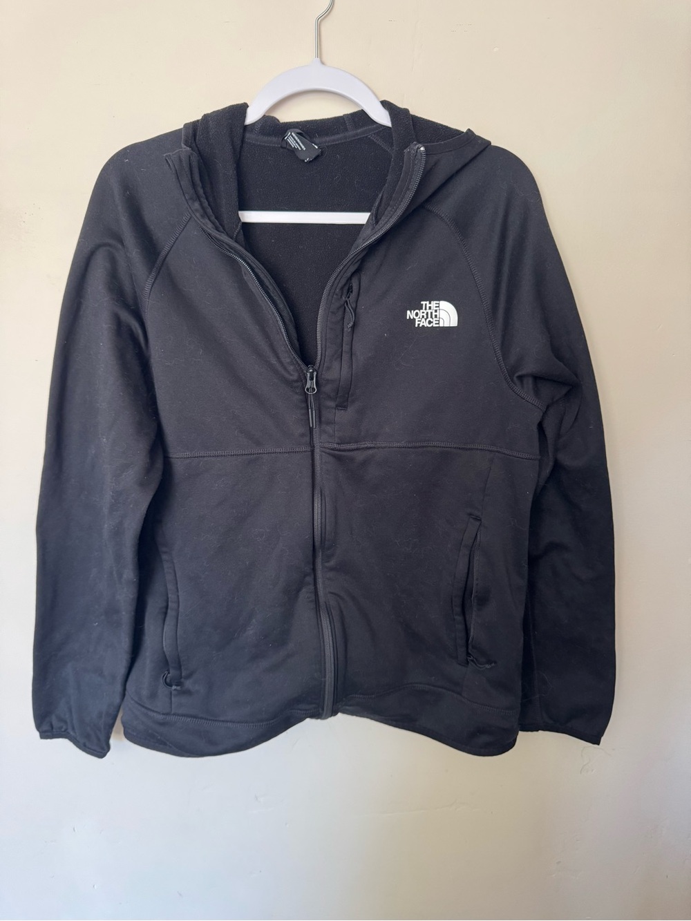 The North Face Men’s Black Hooded Fleece Jacket